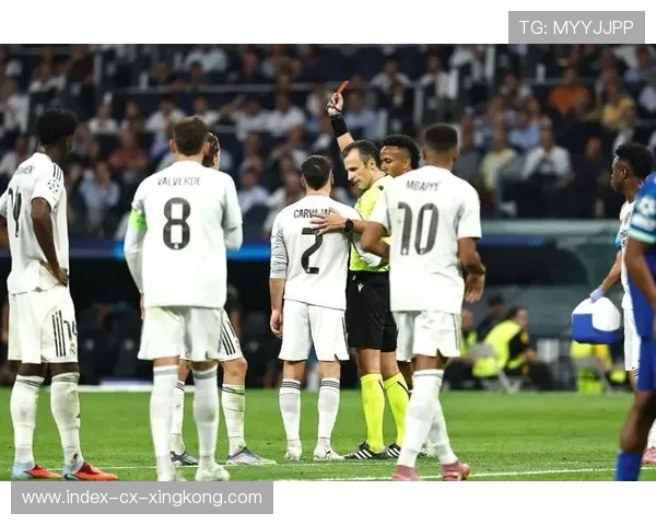 维尼修斯突破造点，皇马点球稳稳命中，皇马妮维雅